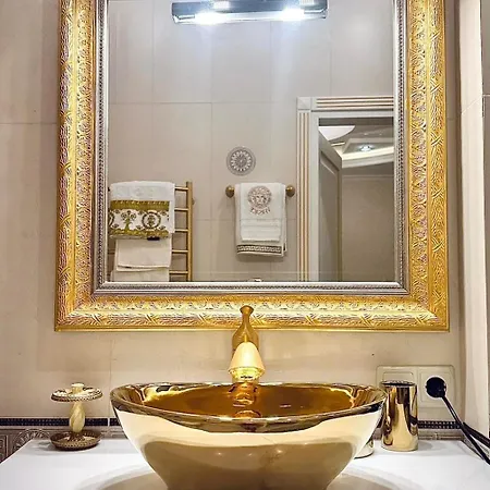 Apartment Luxury Classic *